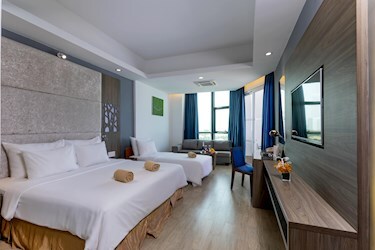 Deluxe Triple Room Sea View