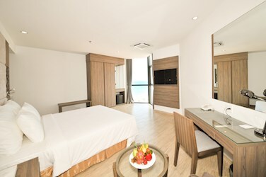 Deluxe Room Sea View- No Balcony