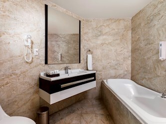 Deluxe Family Room Sea View