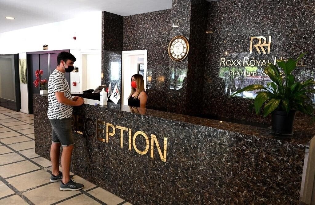 Imaginea Roxx Royal Hotel (ex. Kusadasi Roxx Royal Hotel Konaklama, Hotel Roxx Royal, Santur Hotel) 3*